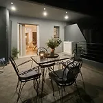 Addview 1 *